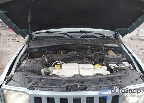 2012 Jeep Liberty Sport z USA, uszkodzony, nr VIN 1C4PJMAK8CW187993